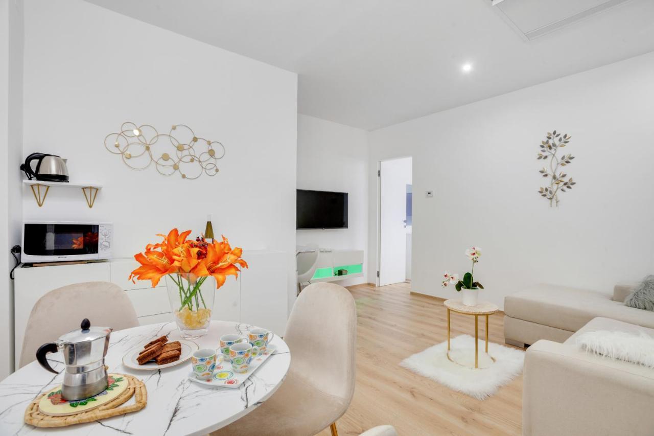 Tramonto Sul Mare Bari Apartment Near The Airport 外观 照片