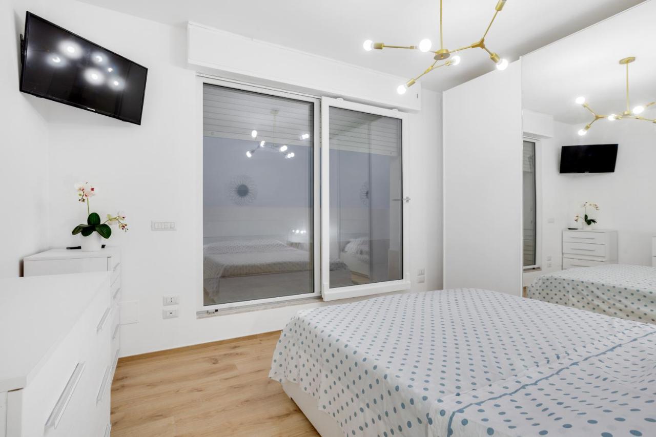 Tramonto Sul Mare Bari Apartment Near The Airport 外观 照片