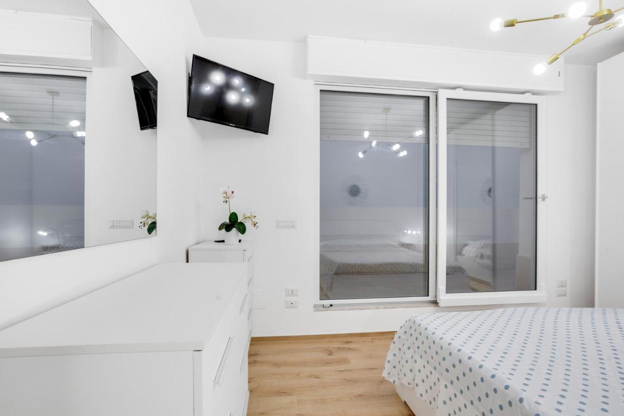 Tramonto Sul Mare Bari Apartment Near The Airport 外观 照片
